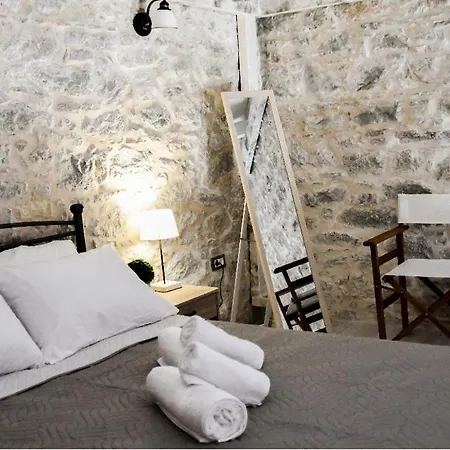 Apartment Stone Living