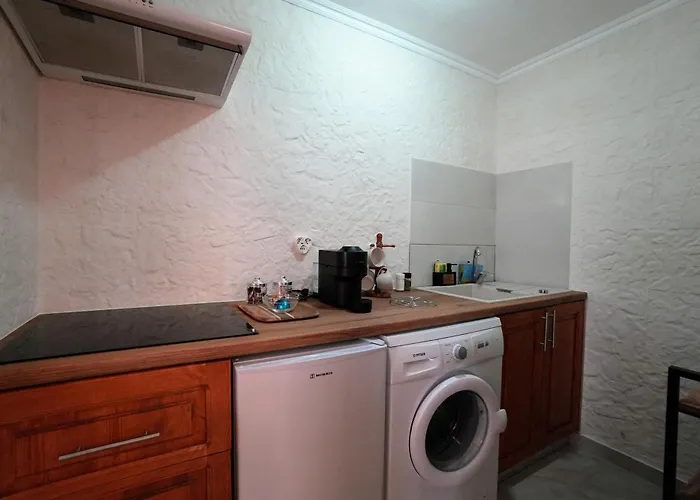 Stone Living Apartment